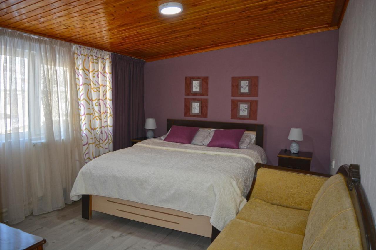 Guesthouse Of Manoni Ratiani 메스티아 외부 사진